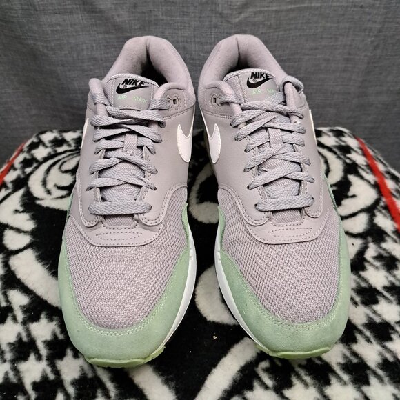 %Size 11 - Nike Air Max 1 Grey Mint Men Sneakers / A 15 main image 10